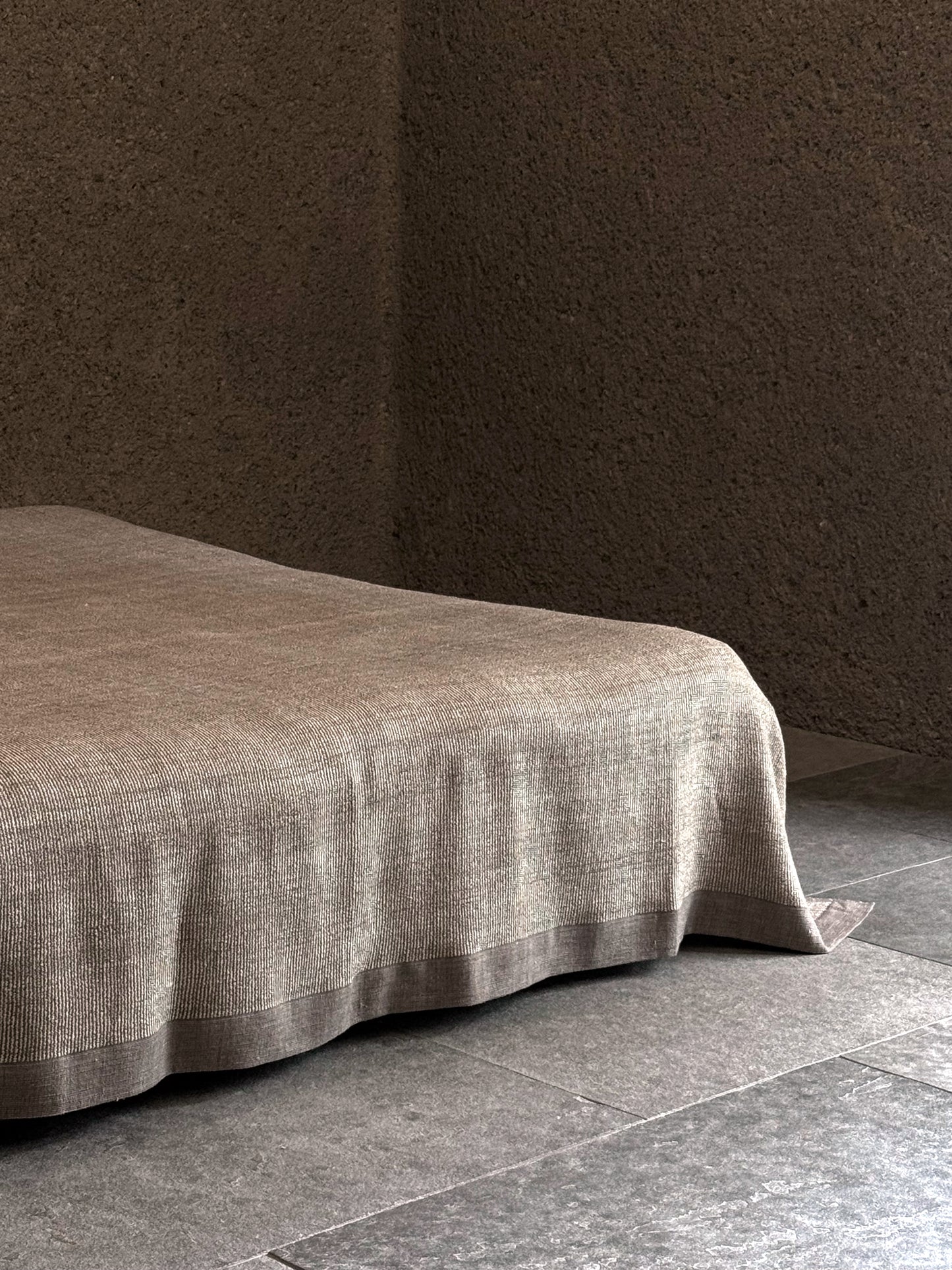 Bed cover | King size | Une, Grey & Beige (Copy)