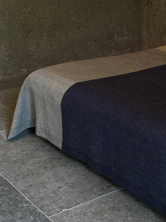 Two-Tone Bed Cover