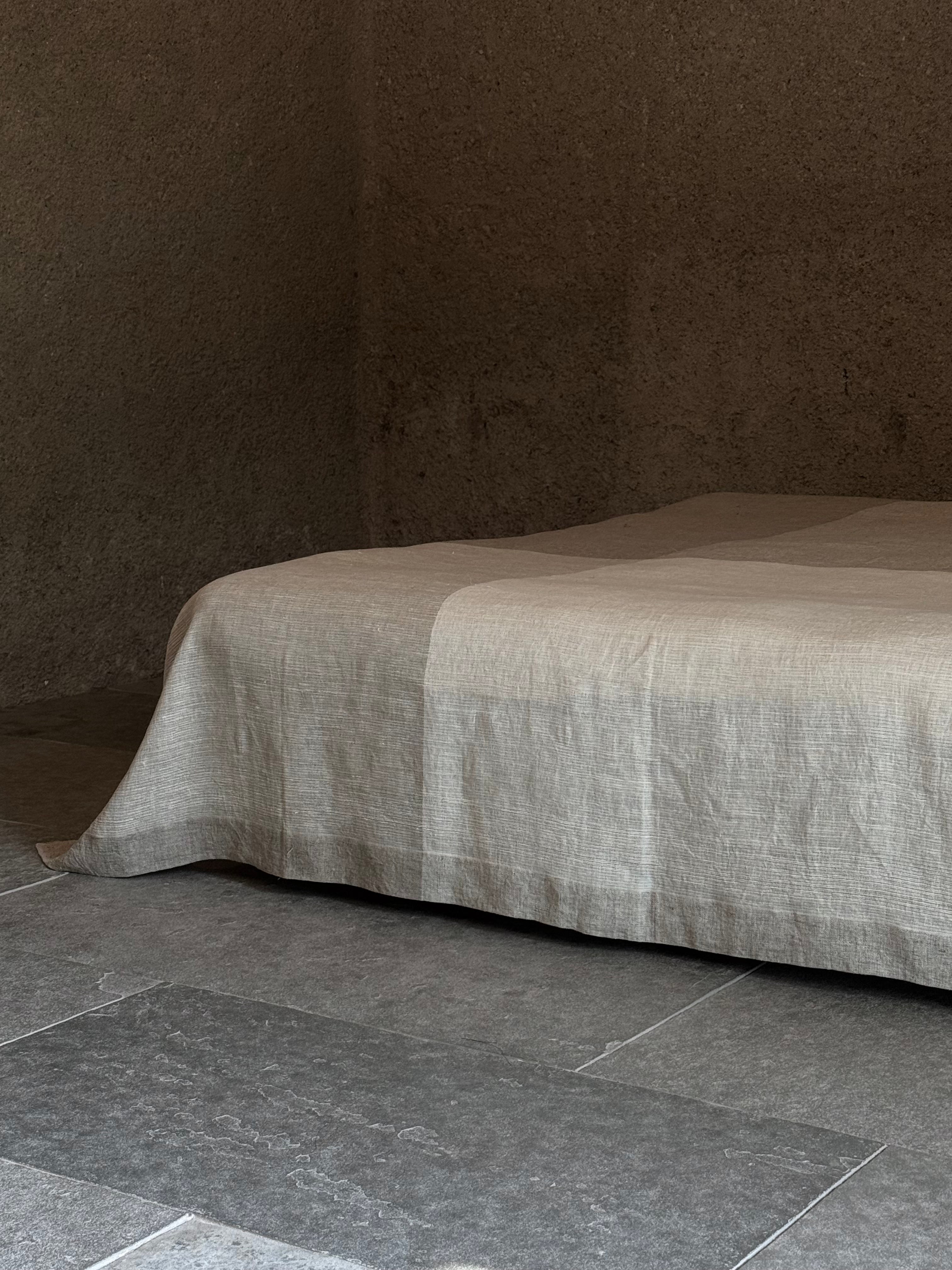 Two-Tone Bed Cover