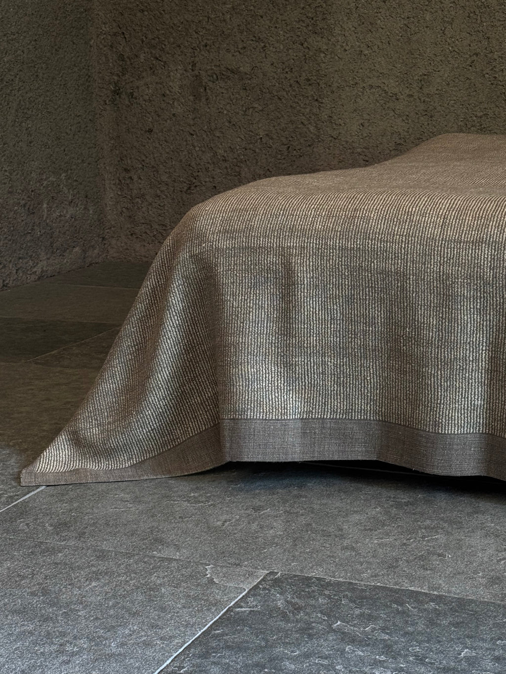 Une  Bed Cover