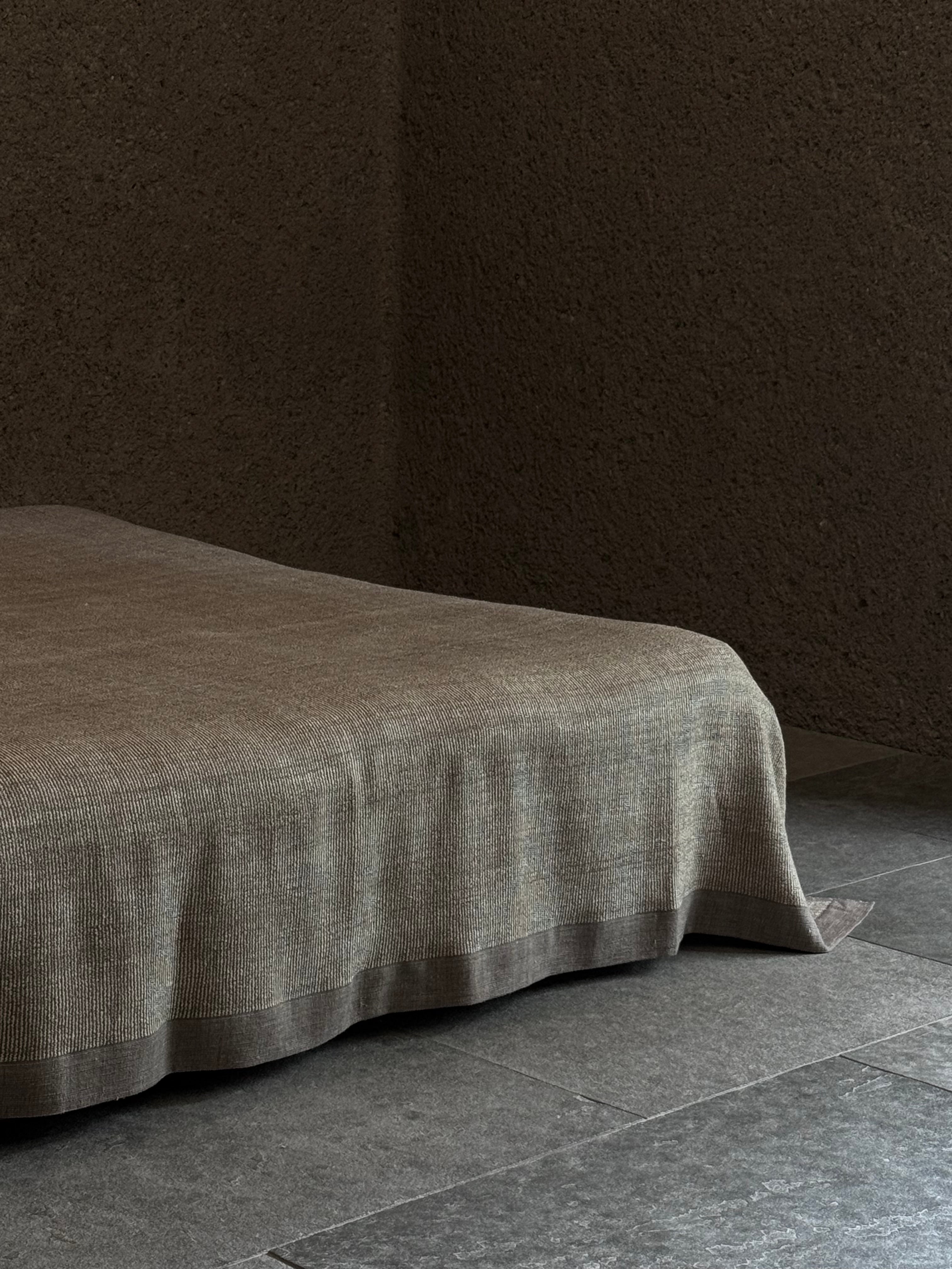 Une  Bed Cover
