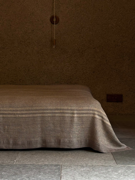 Triangle Design Bed Cover